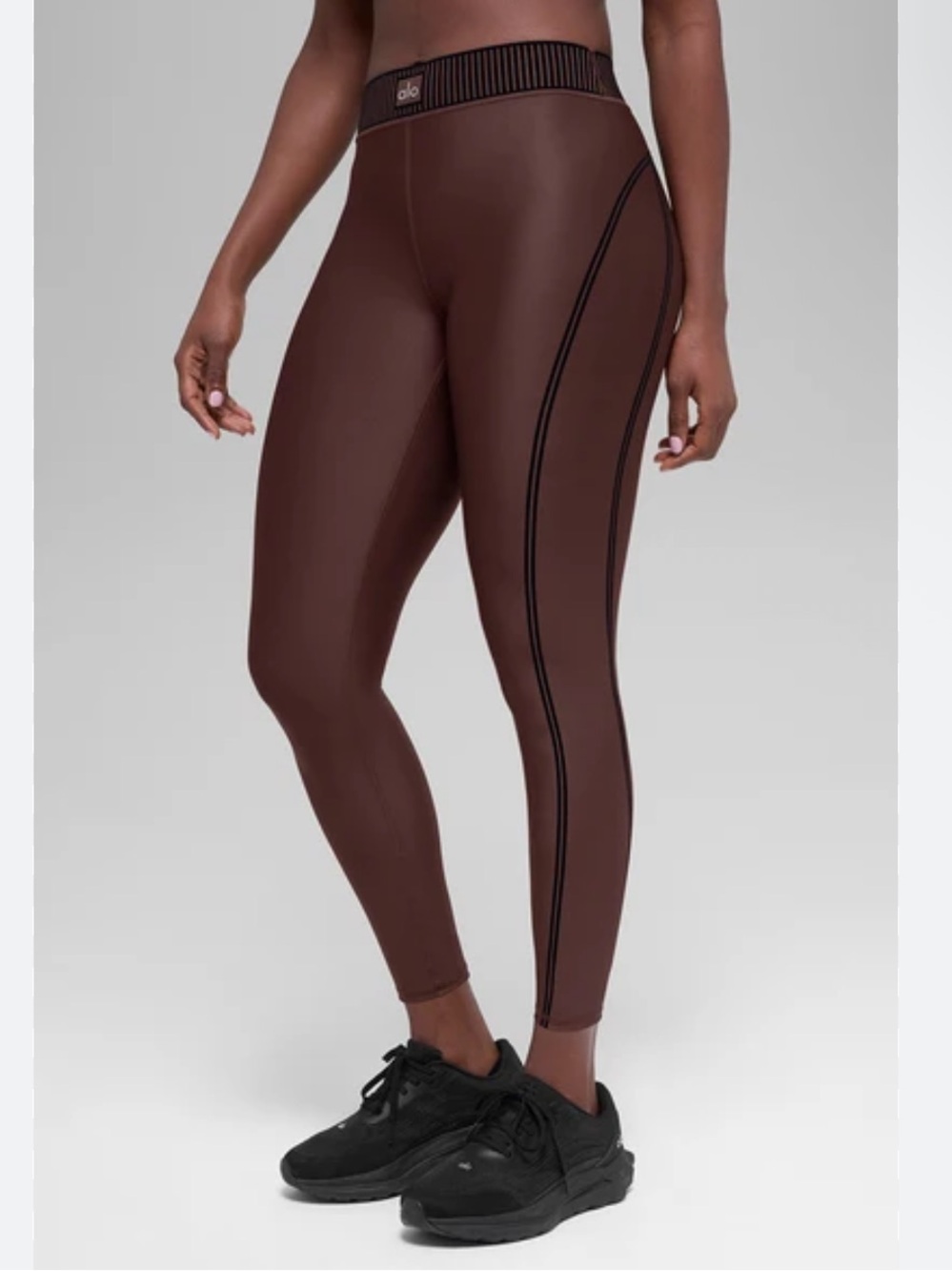 ALO Yoga 7/8 Line Up Legging Size XS Brown and Black